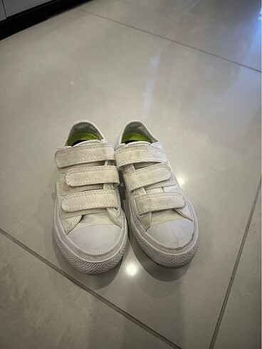 Converse beyaz