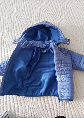 Erkek Çocuk Mavi Kapüşonlu Fermuarlı Mont - Görsel 2