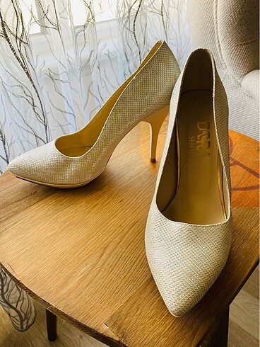 Diğer Simli stiletto