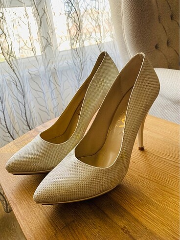 38 Beden beyaz Renk Simli stiletto