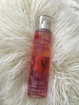 BATH & BODY WORKS VÜCUT SPREYİ