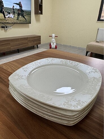 Beden Renk Emsan 6 kişilik yemek takımı