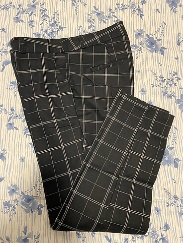 Stradivarius Kumaş Pantolon