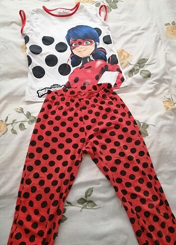 Diğer 5 6 yaş kız cocuk pijama takımı