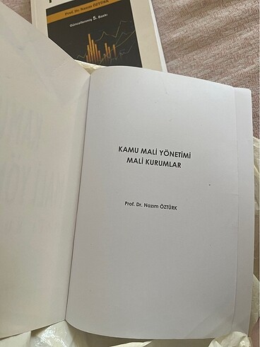  Beden Renk Kamu yönetimi nazım Öztürk