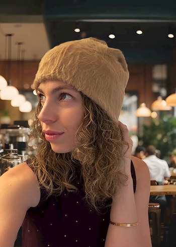 Kadın Peluş Bere - Görsel 2