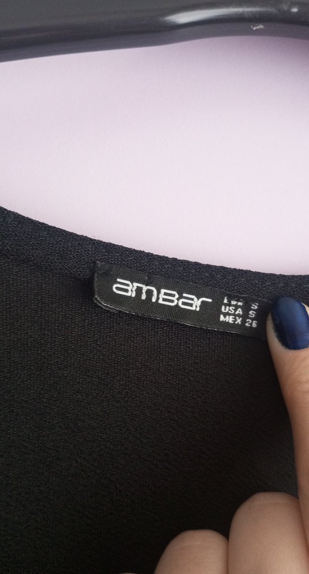 Siyah V Yakalı Pilili Uzun Kollu Bluz - Görsel 3