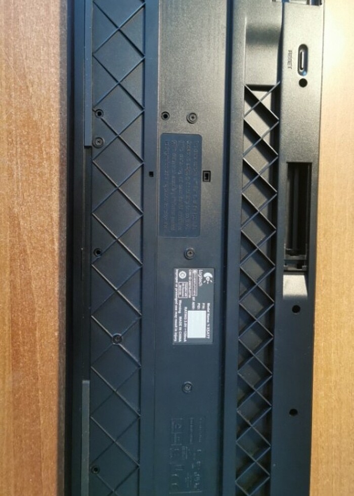 Logitech Bluetooth Klavye Birleşik Mouseu vardır  - Görsel 3