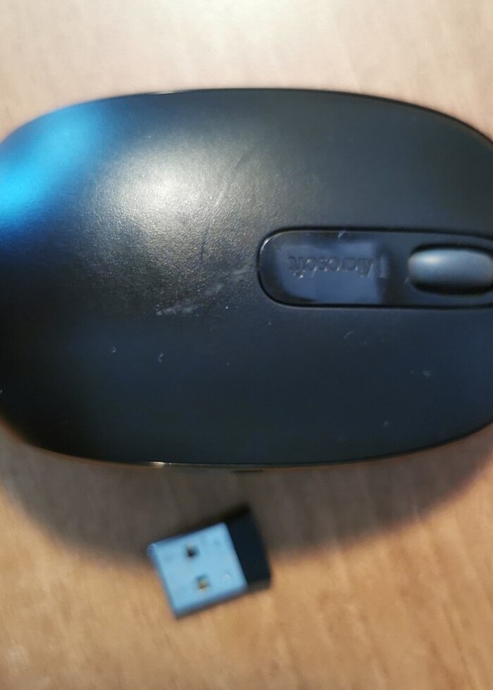Microsoft 1850 Kablosuz Mouse - Görsel 4