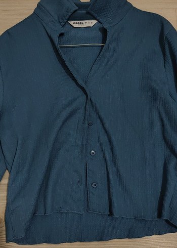 Uzun Kollu Mavi V Yaka Gömlek - Görsel 3