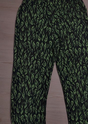 Yeşil alev Desenli Kadın eşofman altı - Görsel 2