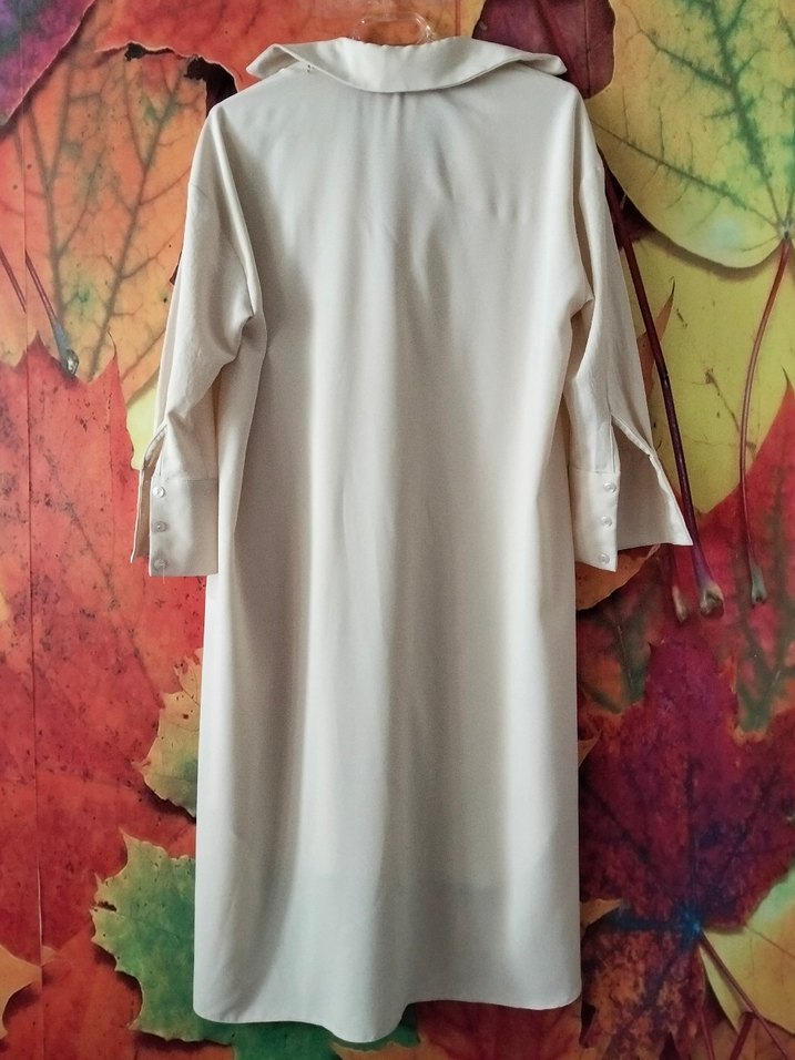 Uzun Kesim Beyaz Salaş Tunik - Görsel 3