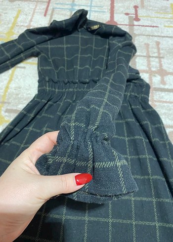 Yeşil mini elbise günlük kullanıma uygundur - Görsel 3