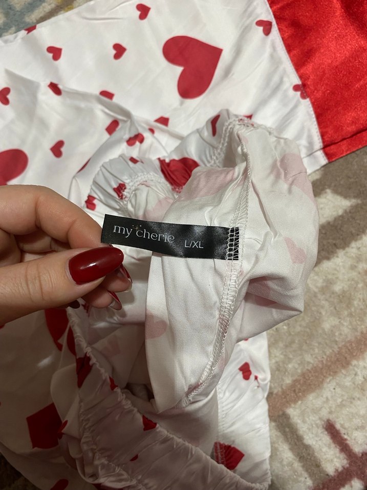 Kırmızı Parlak Askılı Kadın Pijama Takımı - Görsel 3