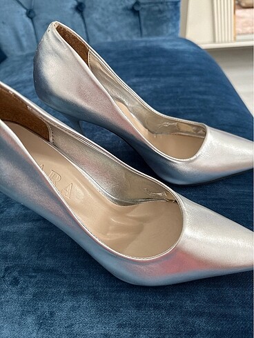 Bayan Stiletto