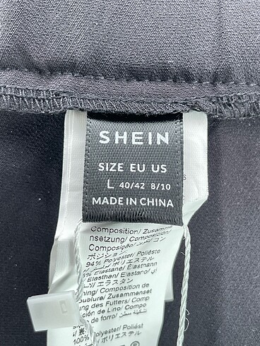 l Beden siyah Renk Diğer Mini Şort %70 İndirimli.