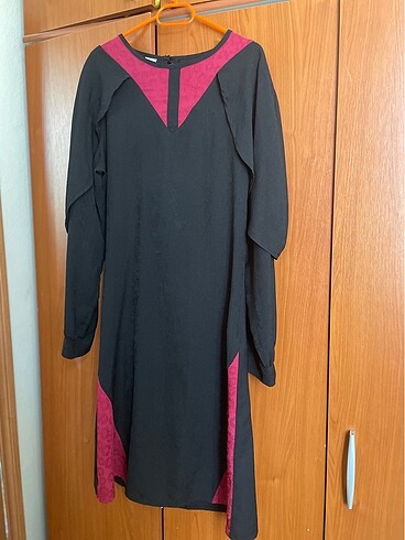 Bordo siyah pelerinli tunik