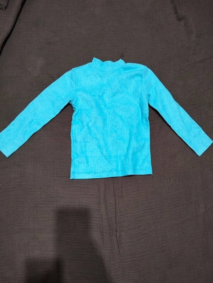 Erkek Çocuk Turkuaz BoğazlıDüğmeli Kazak - Görsel 2