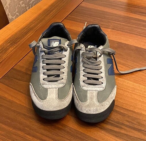New Balance kadın spor ayakkabısı