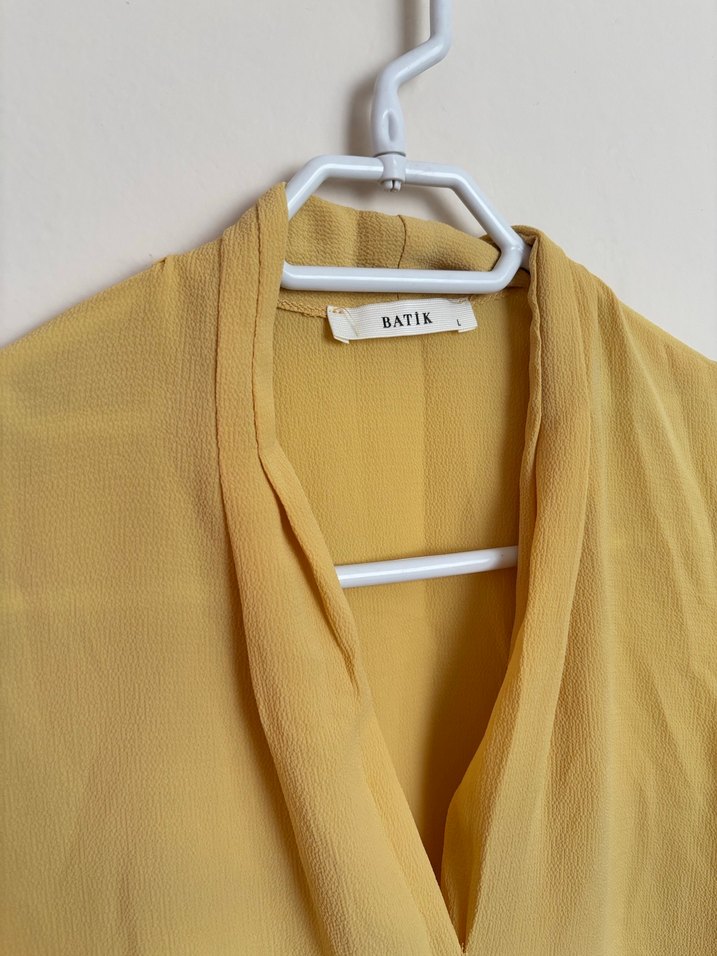 V Yaka Yazlık Ofis Bluz - Görsel 2