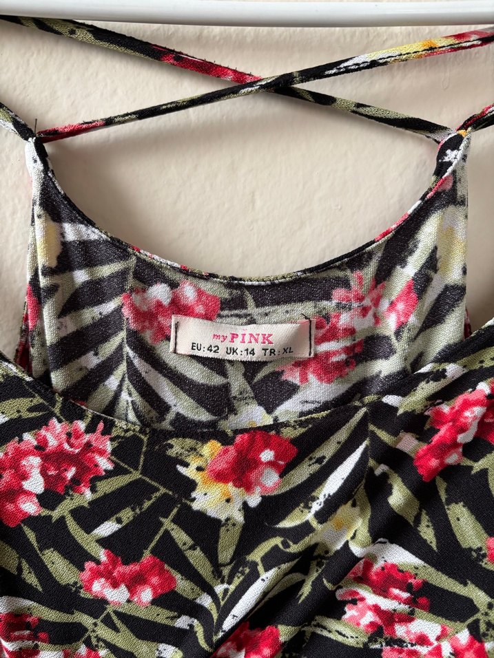 Çiçek Desenli Askılı Bohem Elbise - Görsel 3