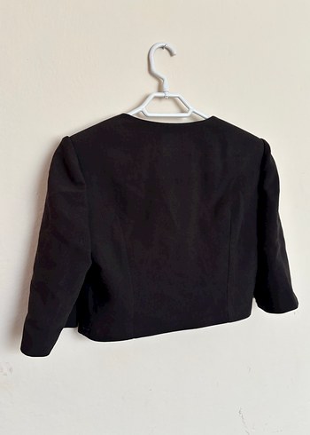 Siyah Vatkalı Crop Blazer Ceket - Görsel 3