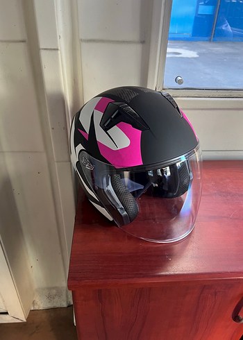 Parlak Baskılı Pembe Biker Motosiklet Kaskı