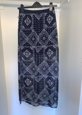 Uzun Lacivert Batik Desenli Bohem Etek