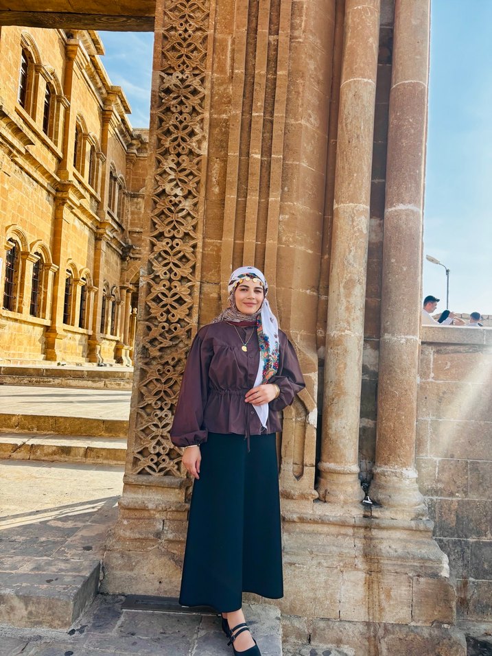 Kahverengi Drapeli Kadın gömlek - Görsel 2