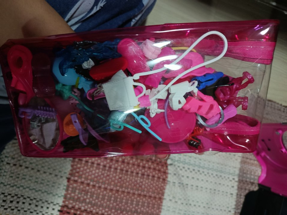 Pembe Oyuncak Bebek Gardırobu - Görsel 3