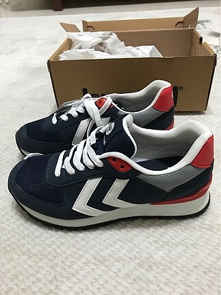 Hummel Etiketli Spor Ayakkabı