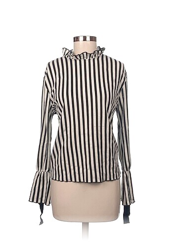 Zara Bluz %70 İndirimli.