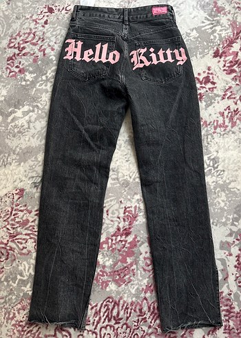 xs Beden pembe Renk Hello kitty bershka pantolon y2k baddie