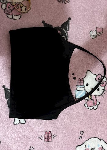 siyah boyundan geçirmeli üst - Görsel 2