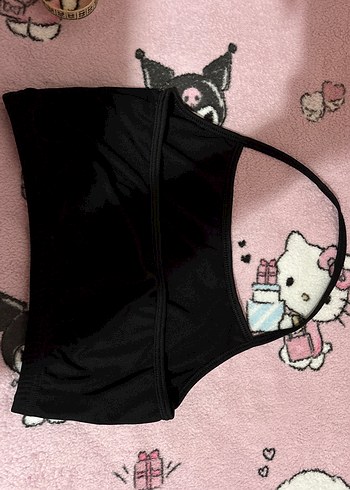 siyah boyundan geçirmeli üst - Görsel 7