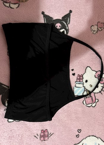 siyah boyundan geçirmeli üst - Görsel 9