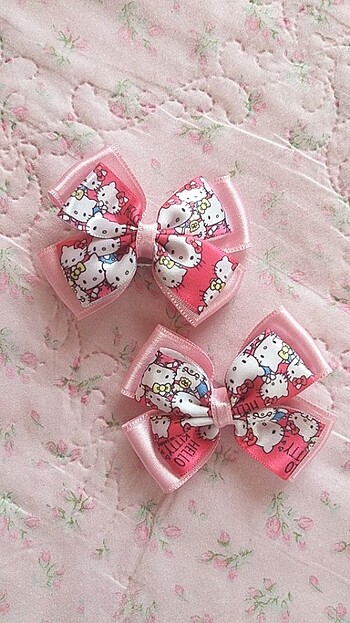 Hello Kitty kurdele toka