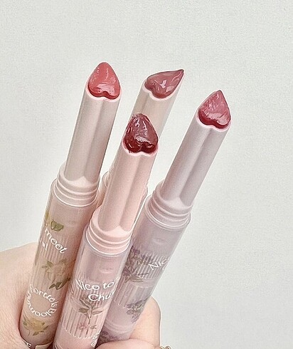  Beden 03 numara lipstick