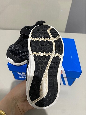 23 Beden Adidas Çocuk spor Ayakkabı