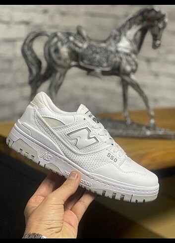 NEW BALANCE SPOR AYAKKABI SIFIR MAGAZA ÜRÜNÜ