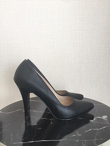 Diğer Stiletto