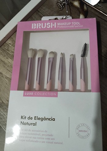 Doğal Görünümlü Pembe Makyaj Fırça Seti - Görsel 2