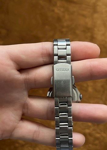 Citizen 3304-16 kadın kol saati - Görsel 3