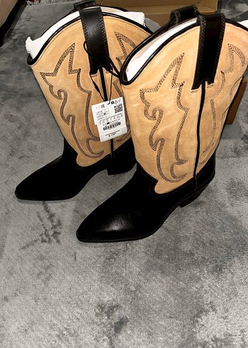 Zara kadın Bot - Görsel 4