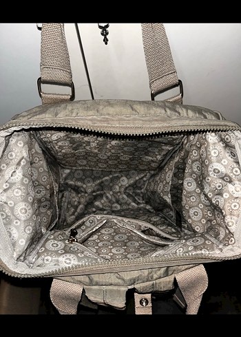 Kadın Sırt Çantası - Görsel 4