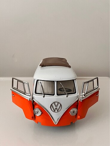 Road signature 1/18 1962 volkswagen mic.