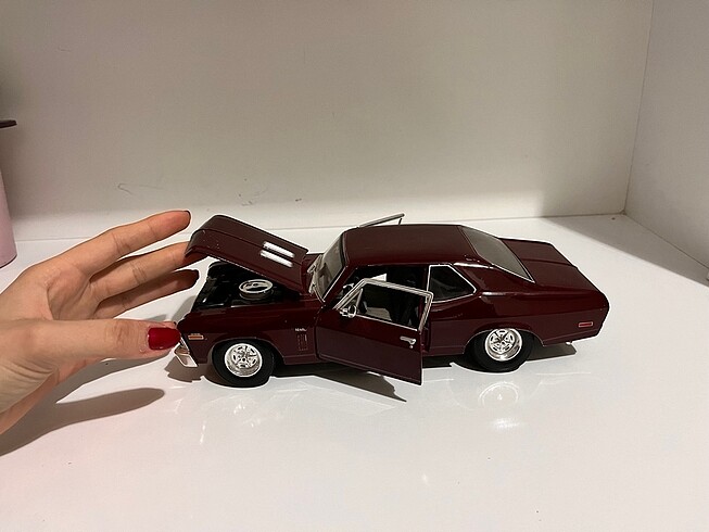 Maisto 1970 chevrolet nova ss