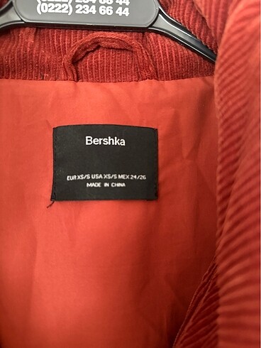 26 Beden bordo Renk Kısa mont