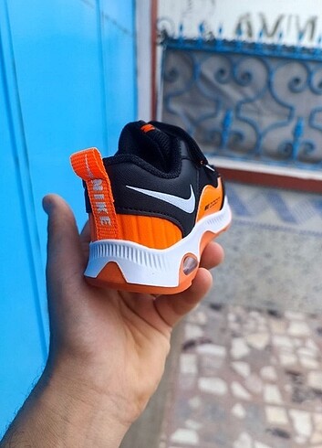 23 Beden ÇOCUK SPOR AYAKKABI