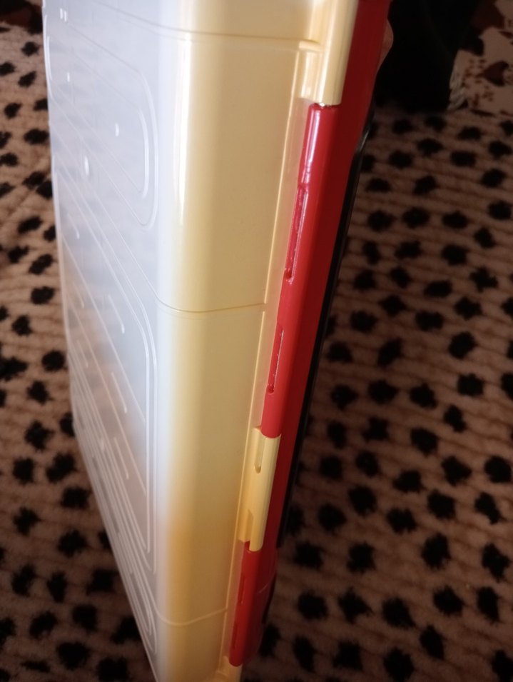 Barbie Renkli Pembe Çocuk Dolabı - Görsel 4